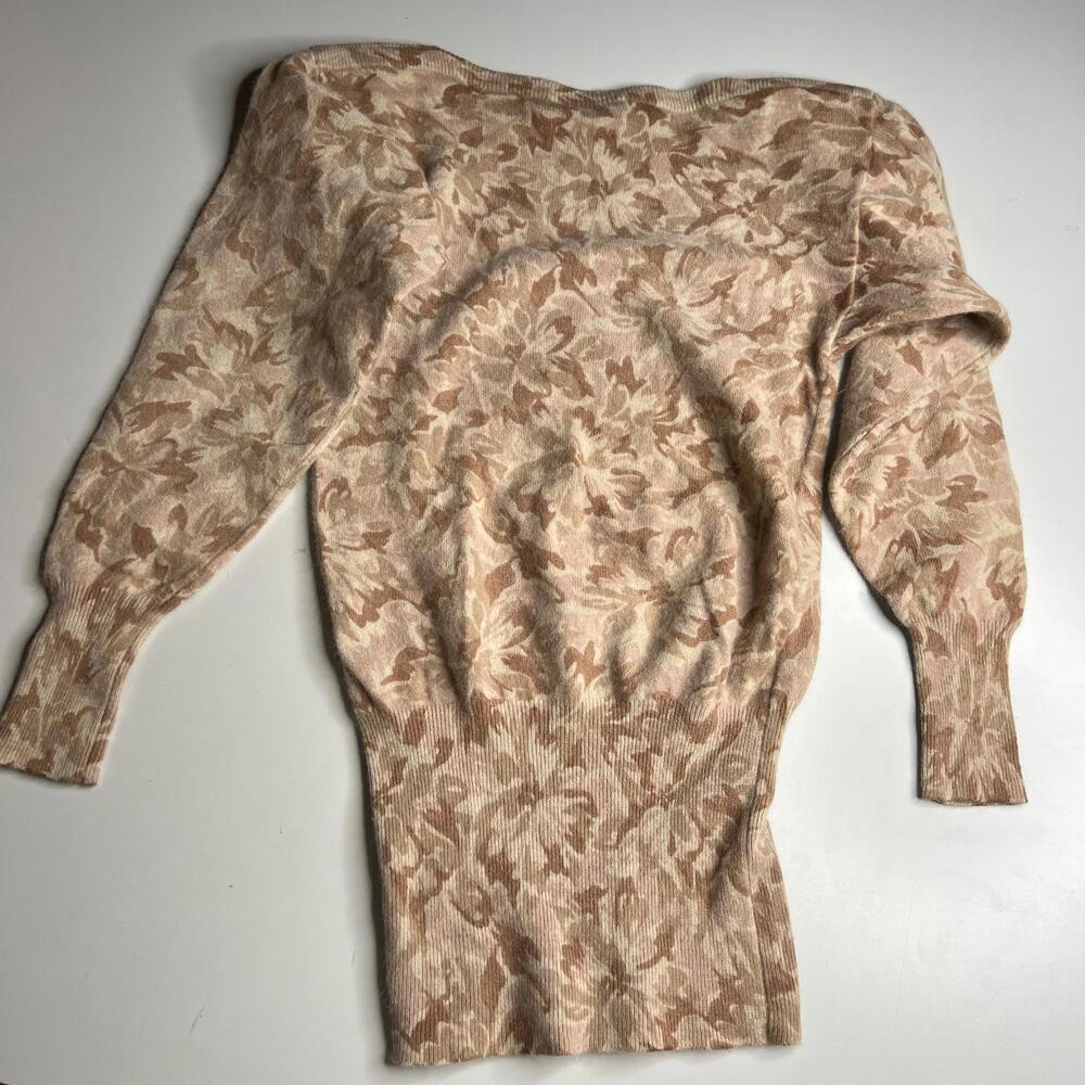 Vintage Christian Dior Womens Knit Sweater Beige Floral Button Angora Wool - Picture 10 of 10